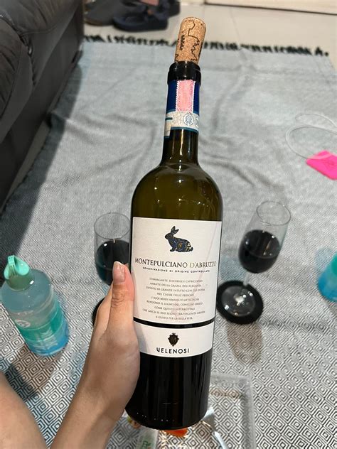 Rượu vang Montepulciano Dabruzzo Velenosi