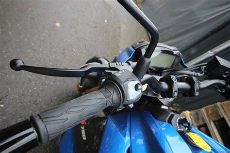 Test Suzuki GSX S Yoshimura Edition Frisk Naked Bike Med God Lyd