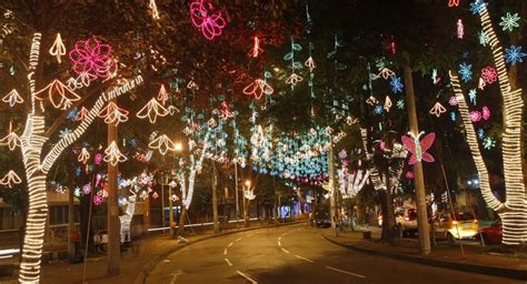 Los Alumbrados Navide Os Adornan El Pa S Y Estos Son Los Que No Puede