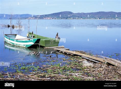 Umbria Trasimeno Lake Fishing Boats Immagini E Fotografie Stock Ad Alta