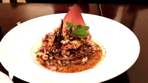 The Ultimate Guide To Finding Hidden Gem Restaurants—And Spotting ...