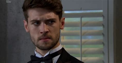 emmerdales joe tate  return  dramatic revenge plot  jamie