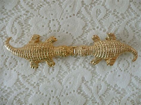 Stunning Vintage Gold Toned Belt Buckle With Two Alligators By