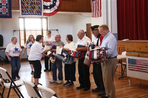 Quilts Of Valor Presentation In Nebraska City Nebraska City News Press