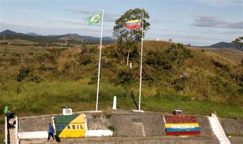 Venezuela closes border with Brazil amid aid standoff | World News ...