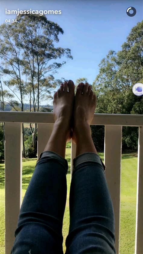 Jessica Gomess Feet