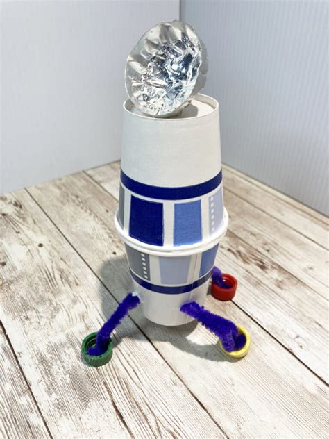 Build A Lunar Lander Model - Little Bins for Little Hands