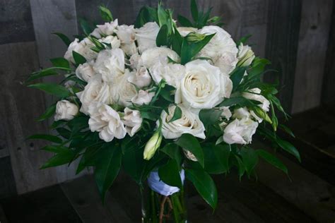 Green + White Classic Bouquet | Country bouquet, Wedding bouquets, Bouquet