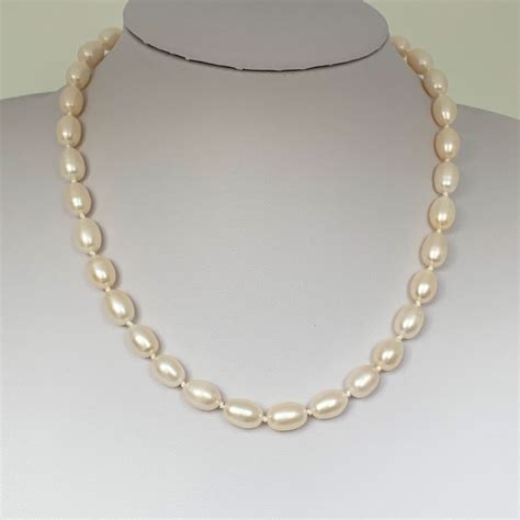 Freshwater Pearl Necklace Splendor Love Your Rocks