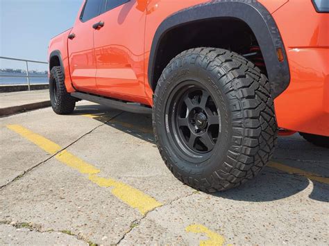 2023 Toyota Tundra Trd Pro Outfitted With Volk Racing Te37 Wheels