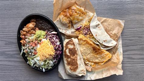 We Tasted And Ranked Every Item On Taco Bells New Cantina Chicken Menu