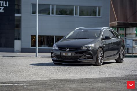 A Few Exterior Upgrades For Black Opel Astra CARiD Gallery