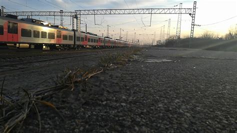 ЭС1-048 со скоростным поездом "Ласточка" Кисловодск-Ростов-на-Дону ...