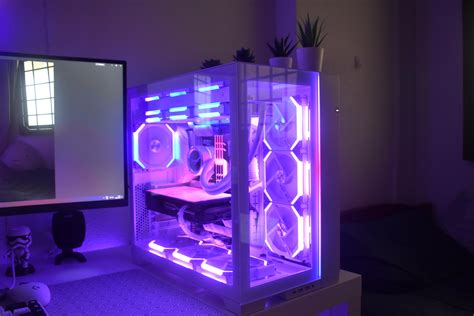 Lian Li PC-011 Dynamic Evo Snow White in the wild : r/pcmasterrace