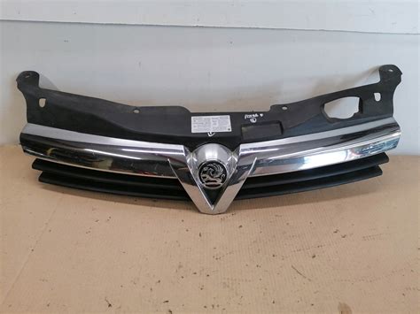 GRILL ATRAPA CHLODNICY OPEL ASTRA H III 13108471 za 40 zł z WŁOCŁAWEK