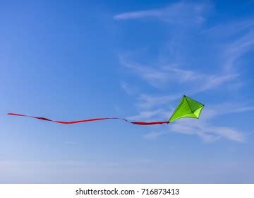 Green Kite Stock Photos and Pictures - 27,217 Images | Shutterstock