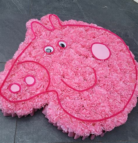 Peppa Pig Funeral Tribute/ Flowers artificial - Etsy