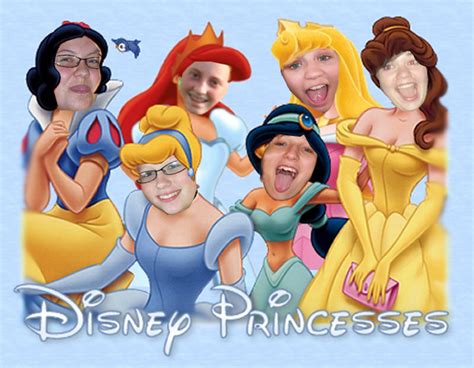 The Dailey Hailey: Shrek Is Friends With Disney Princesses