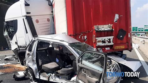 Incidente In Tangenziale Allo Svincolo Sito Interporto Rivoli