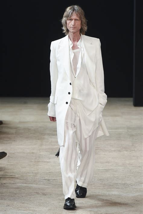 Ann Demeulemeester Spring 2018 Menswear Collection Photos Vogue