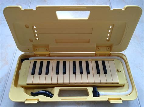 YAMAHA P 25F Pianica Made In Japan Hobbies Toys Music Media