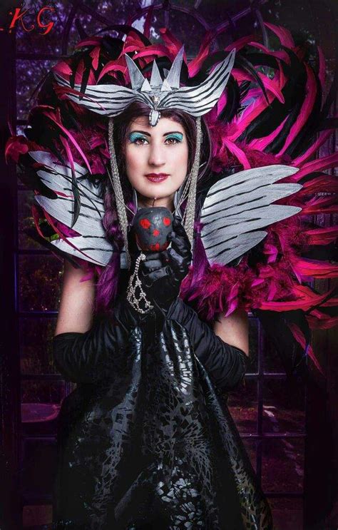 Evil Raven Queen | Cosplay Amino