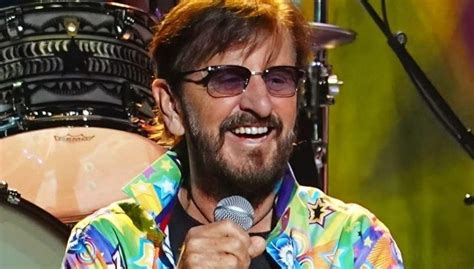 Ringo Starr A Los A Os Sigue De Gira Y En Muy Buen Estado