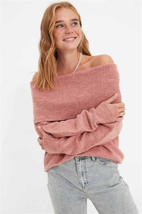 Trendyol Collection Dried Rose Soft Textured Carmen Collar Knitwear