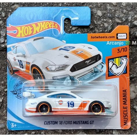 Carrinho Hot Wheels Custom 18 Ford Mustang GT Gulf Shopee Brasil