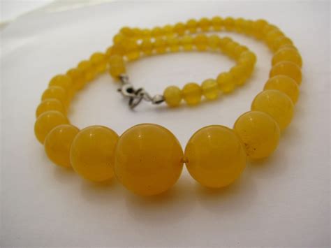 16 Yellow Jade Necklace 6 14mm Round Malay Jade Beautiful Etsy