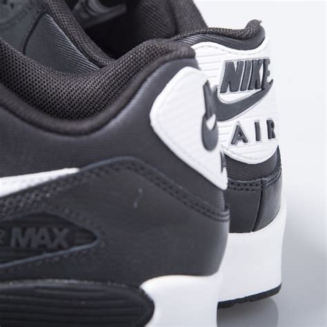 Nike Wmns Air Max 90 Essential Black White 616730 023