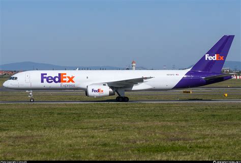 N915FD Federal Express FedEx Boeing 757 236 SF Photo By Chris Jilli