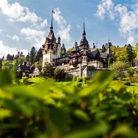 spend  days  romania  sightseeing itinerary mapping megan