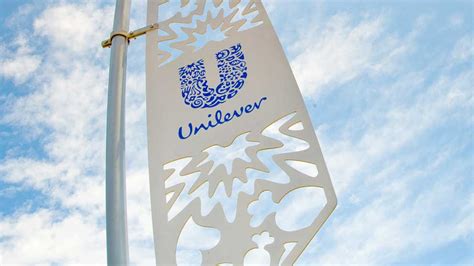 Cancer Risk Unilever Recalls Dove Other Dry Shampoos Odishabytes