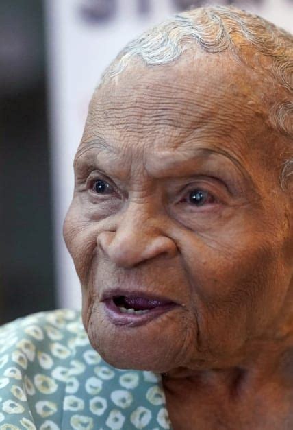 Oldest Living Tulsa Race Massacre Victim 109 Year Old Viola Ford