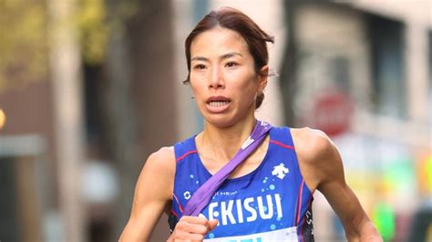 日本歴代2位の記録を持つ新谷仁美がペースメーカー パリ五輪代表かけた大阪国際女子マラソン（日テレnews Nnn） Yahooニュース