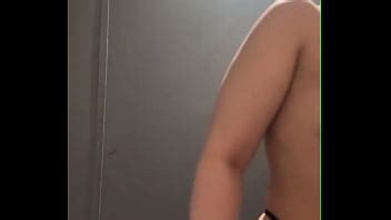 Public Masturbating And Fingering Pussy Xnxx