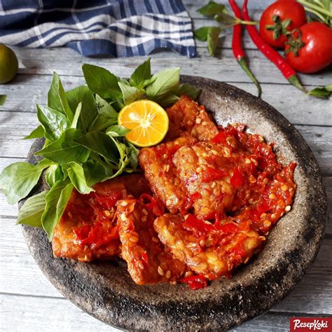 Bikin Sambal Lalapan Cabang Purnama Resep Ayam Goreng Ala Purnama