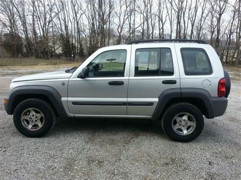 Purchase Used 2004 Jeep Liberty Limited Sport Utility 4 Door 37l In