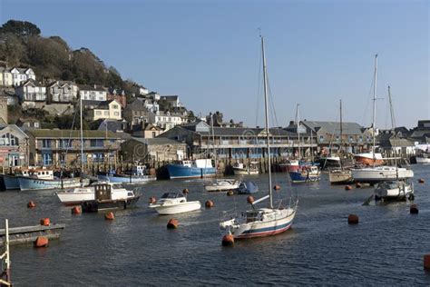 British Holiday Resort. Looe, Cornwall, UK Editorial Image - Image of moorings, berth: 111312520