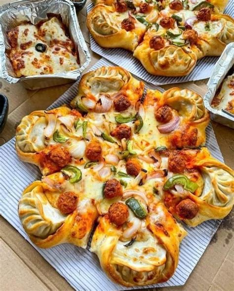 Pizza casserole || Pizza dip || Pizza aesthetic | Fair food recipes, Snap food, Vegetarian fast food