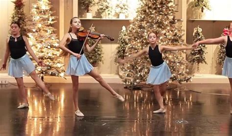 This Incredible Carol Of The Bells Violin Dance Performance Will