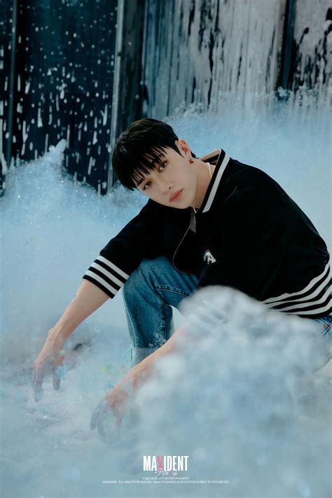 220924 Stray Kids TEASER IMAGES : r/straykids