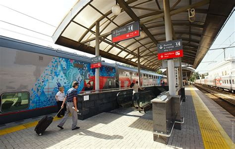 Между Сочи и Санкт-Петербургом запустят двухэтажный поезд | SCAPP