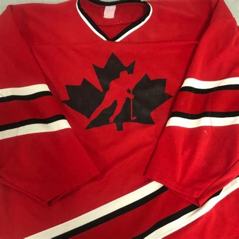 Team Canada Nike mens large black practice jersey | SidelineSwap