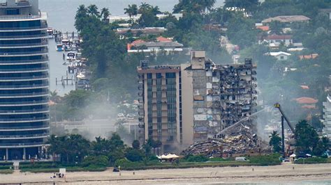 Photo Gallery Showing Miami Building Collapse Rescue Efforts CGTN