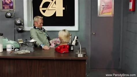 Blonde Parody Babe Getting Boned In Big Boob Experience