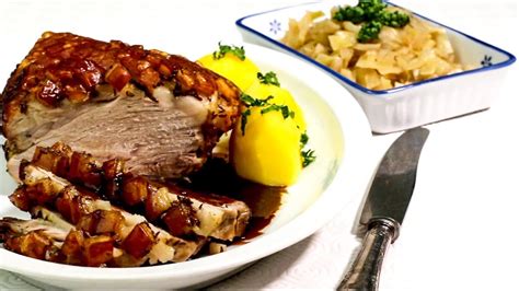 Krustenbraten Mit Bayrisch Kraut Ein Leckerer Sonntagsbraten Youtube