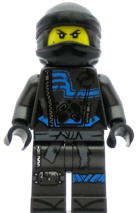 Lego Ninjago Minifigure Nya Hunted