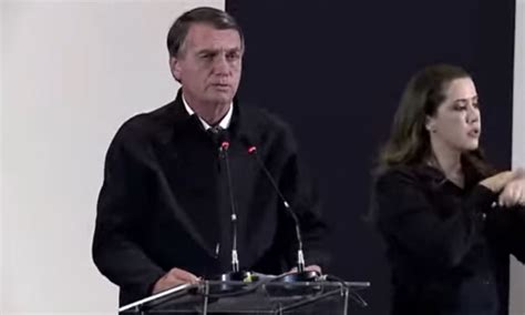 Bolsonaro Ignora Pergunta Sobre Pedido De Indiciamento Da Pf E Volta A